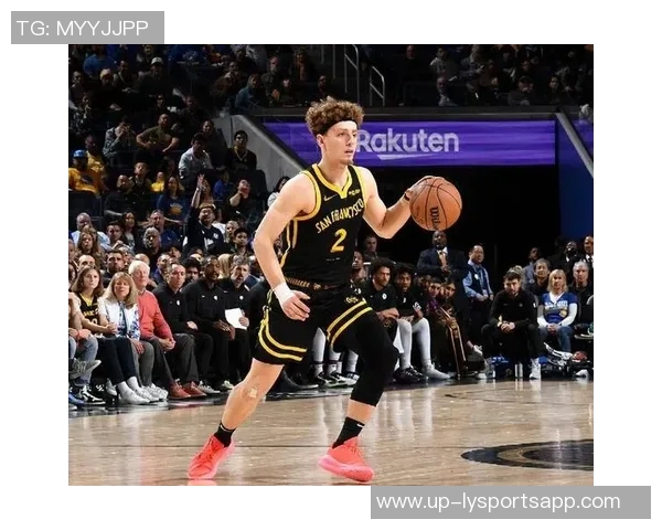 拉梅洛鲍尔表现平平19投6中三分球命中率低迷仍砍下20分5篮板8助攻