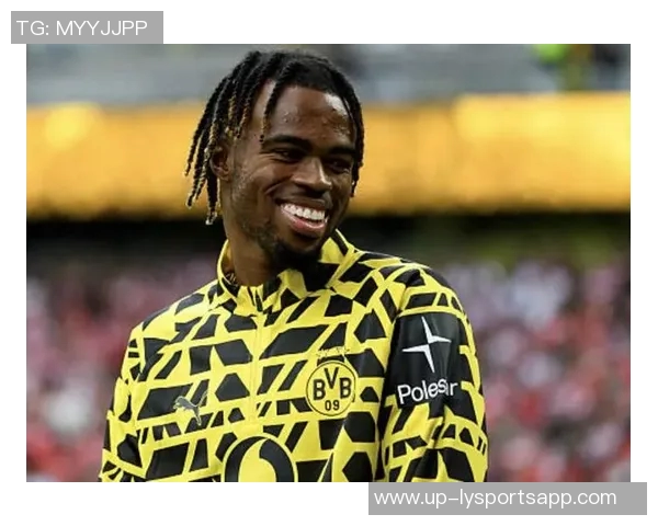 丘库埃梅卡凌空斩破门多特在第64分钟领先汉堡1-0